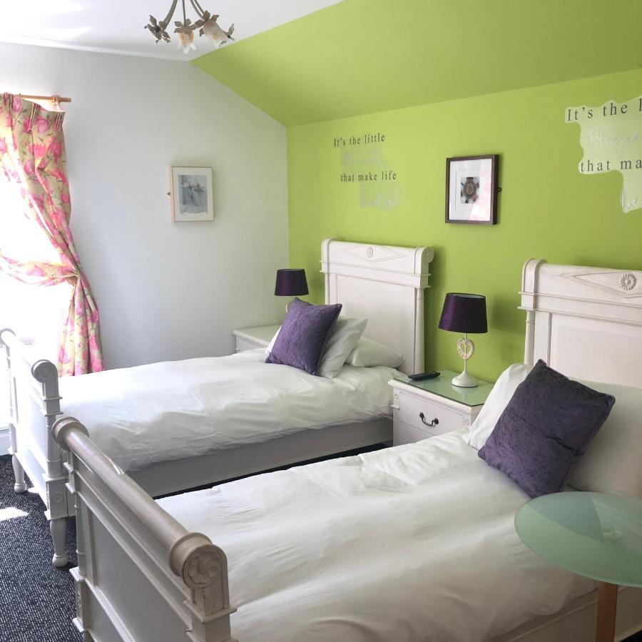 Laragh House B&B คิลเคนนี ภายนอก รูปภาพ
