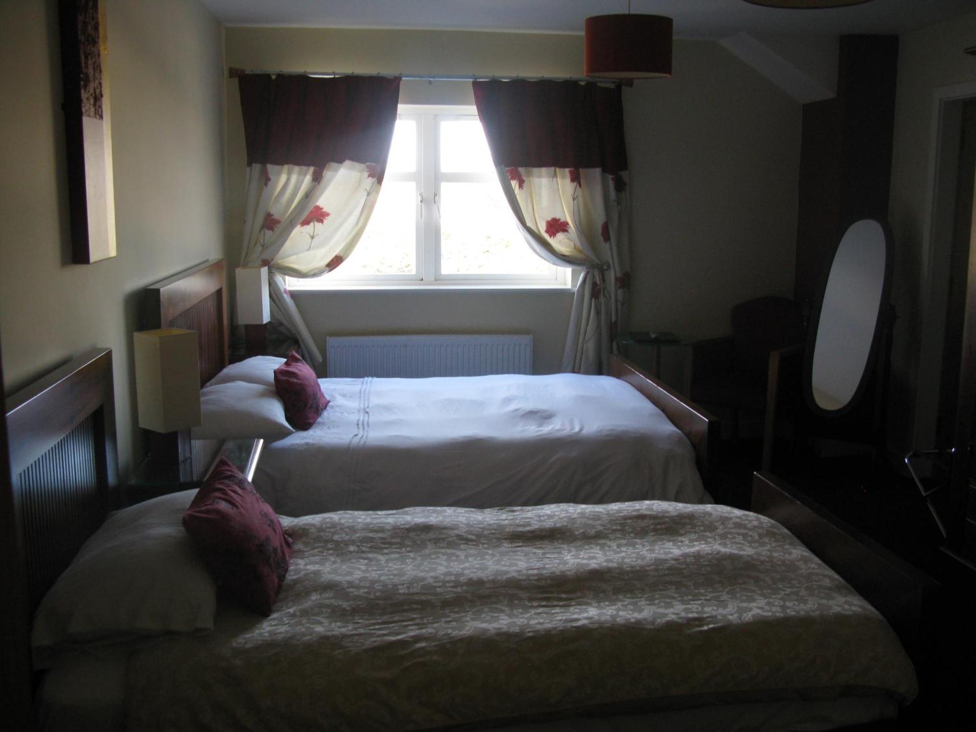 Laragh House B&B คิลเคนนี ห้อง รูปภาพ